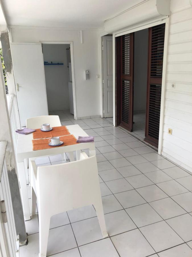 Coco-Mango Apt A Deshaies Exterior foto